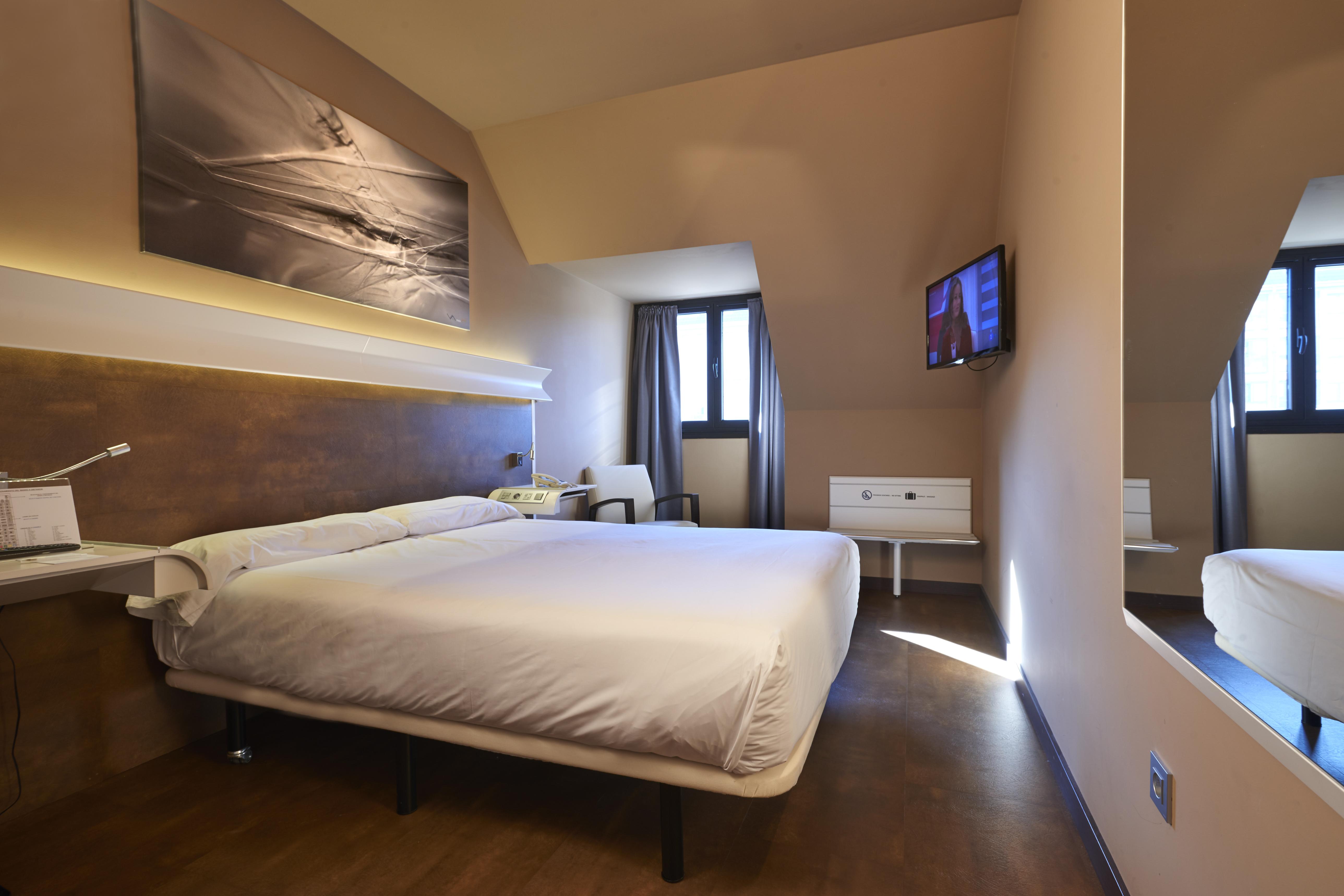 Hotel Silken Monumental Naranco Oviedo Zewnętrze zdjęcie