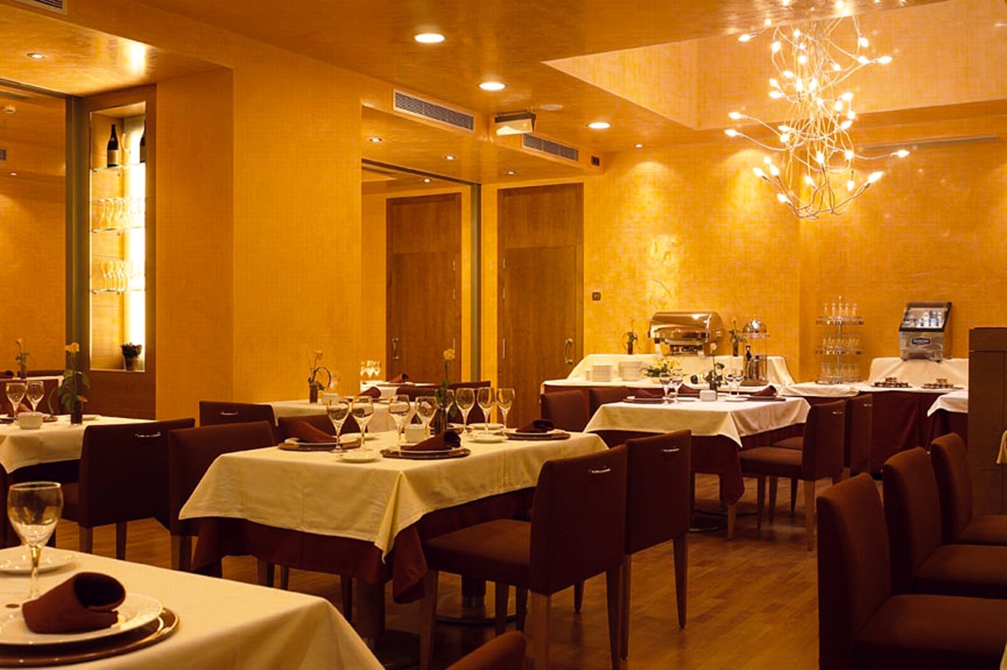 Hotel Silken Monumental Naranco Oviedo Zewnętrze zdjęcie
