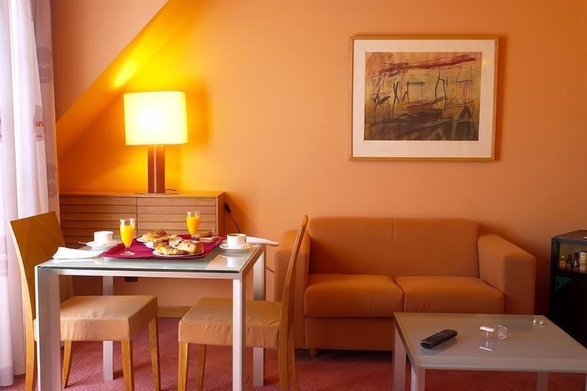 Hotel Silken Monumental Naranco Oviedo Zewnętrze zdjęcie