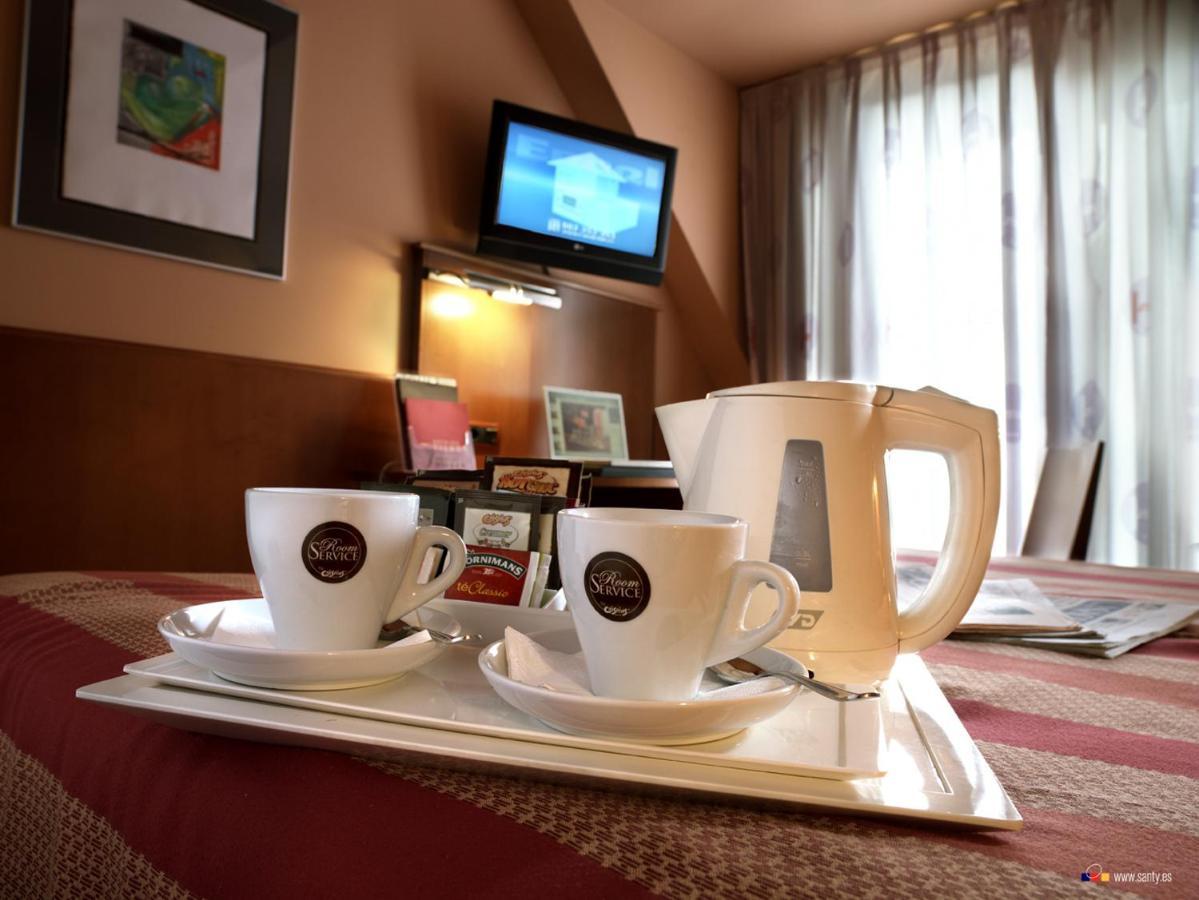 Hotel Silken Monumental Naranco Oviedo Zewnętrze zdjęcie