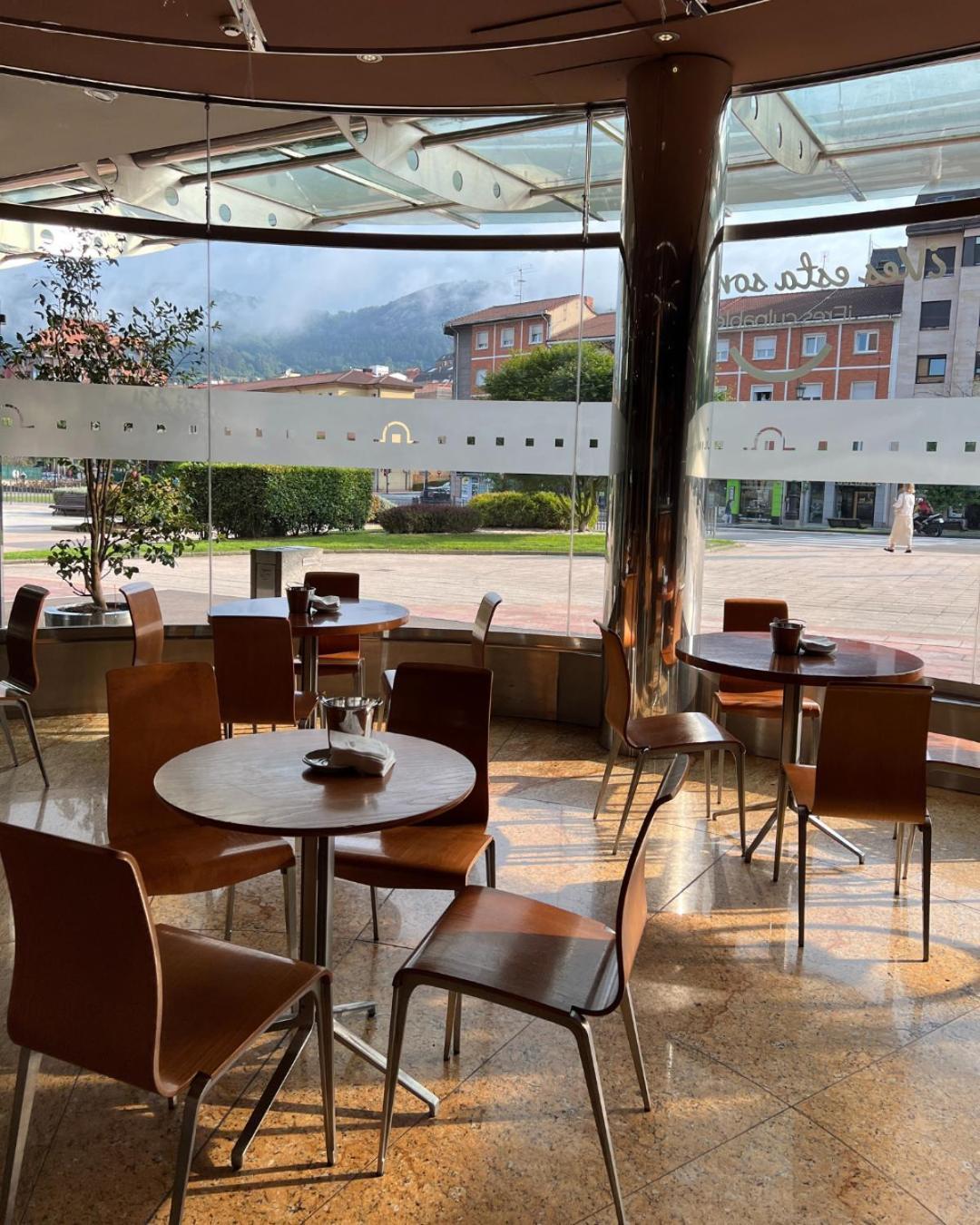 Hotel Silken Monumental Naranco Oviedo Zewnętrze zdjęcie