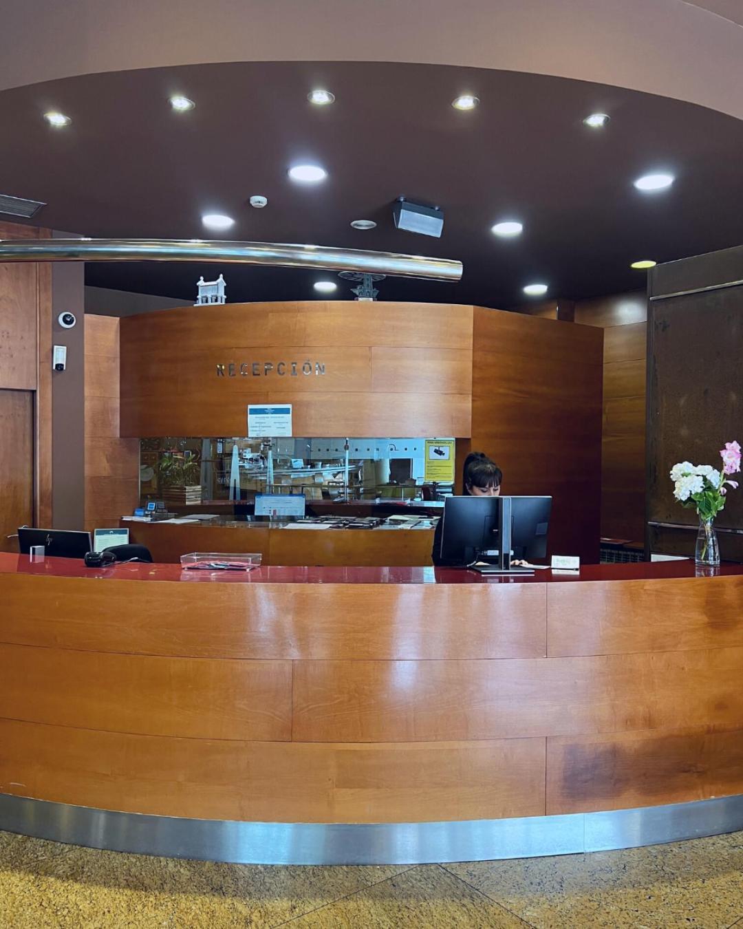 Hotel Silken Monumental Naranco Oviedo Zewnętrze zdjęcie