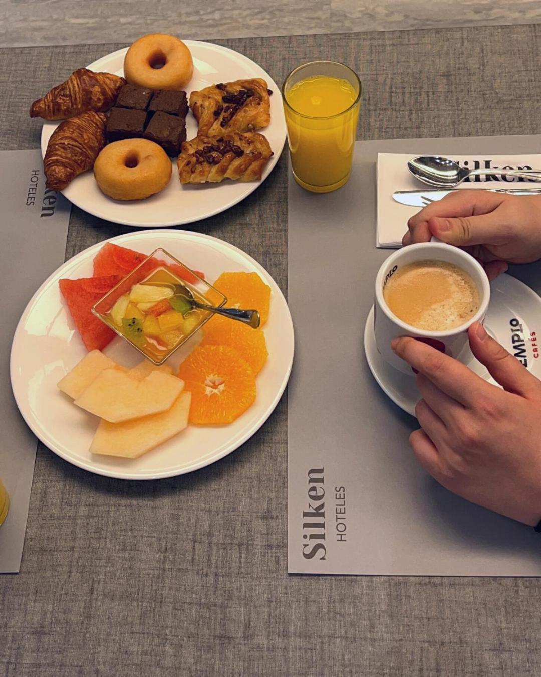 Hotel Silken Monumental Naranco Oviedo Zewnętrze zdjęcie